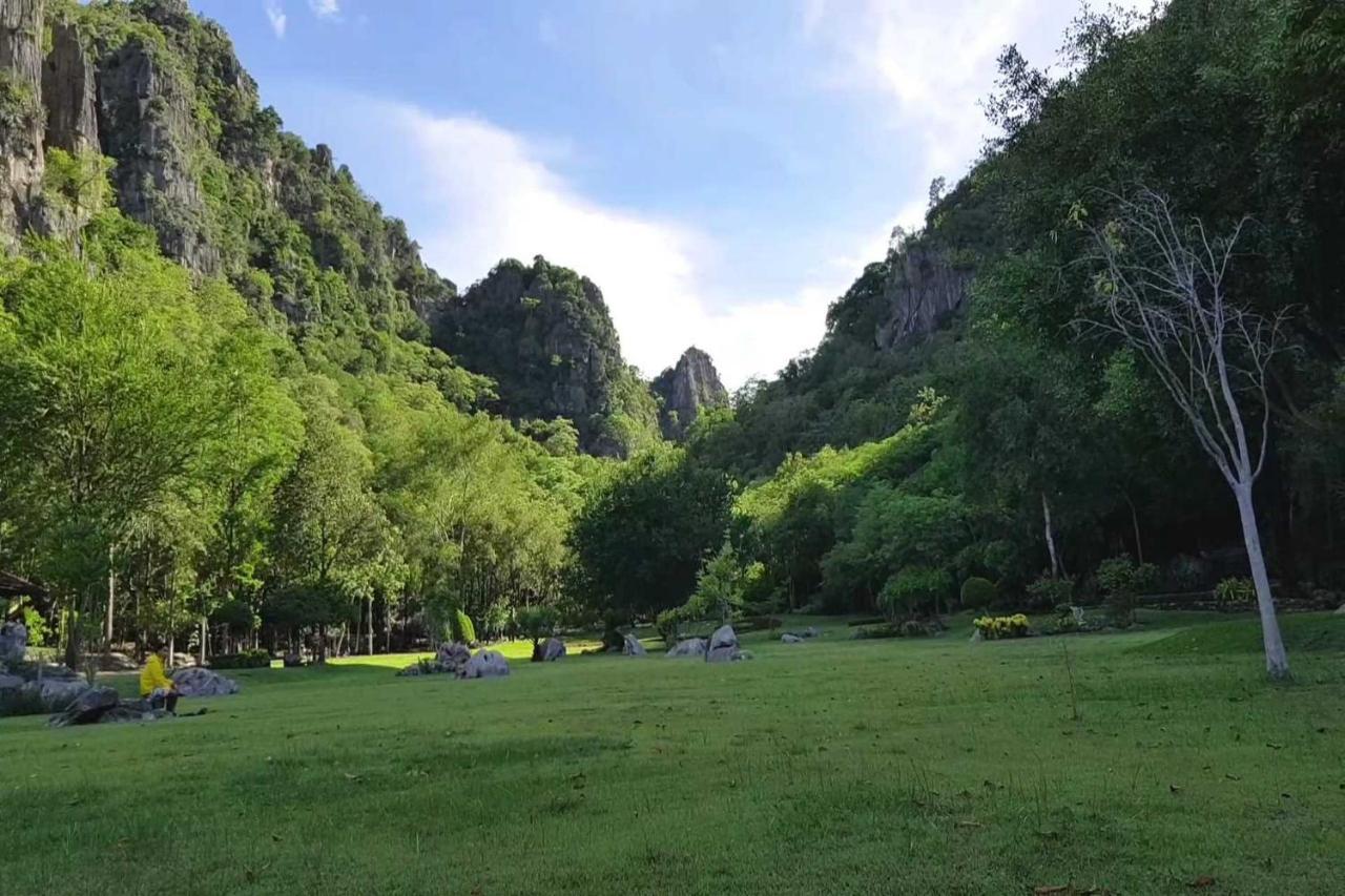 Oyo 884 Baan Sang Chan Cha-Am Ngoại thất bức ảnh