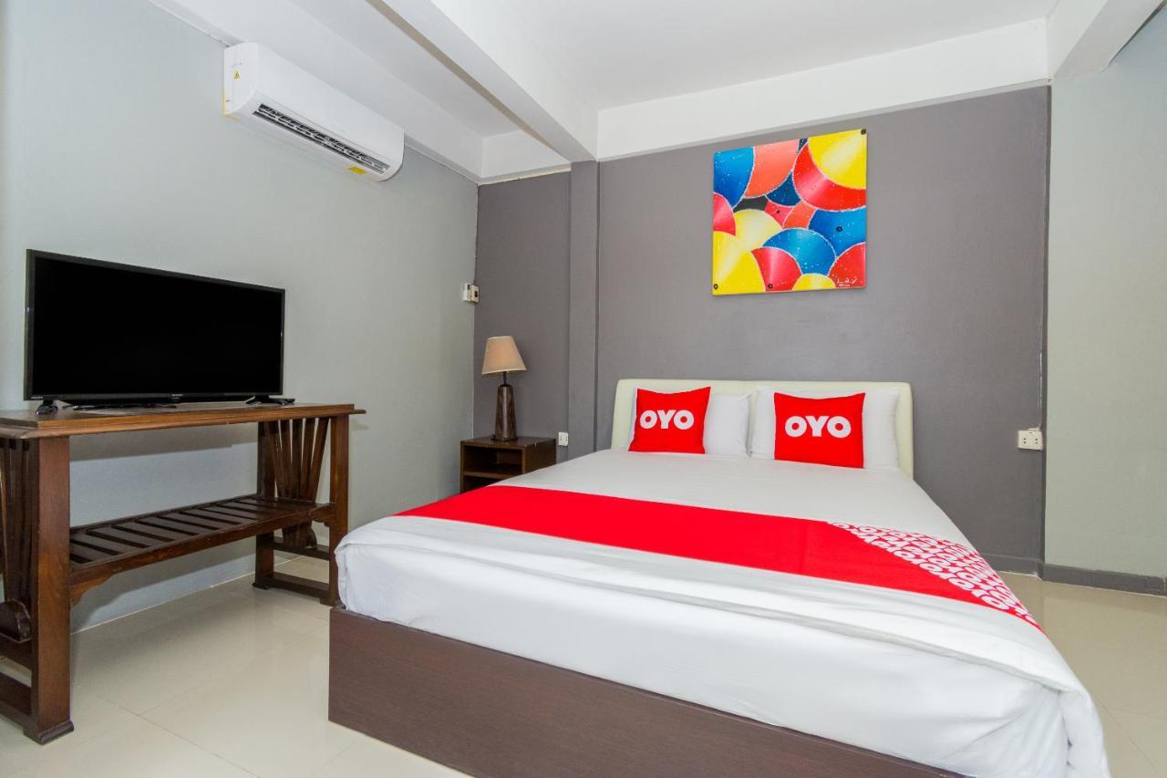 Oyo 884 Baan Sang Chan Cha-Am Hotel Ngoại thất bức ảnh