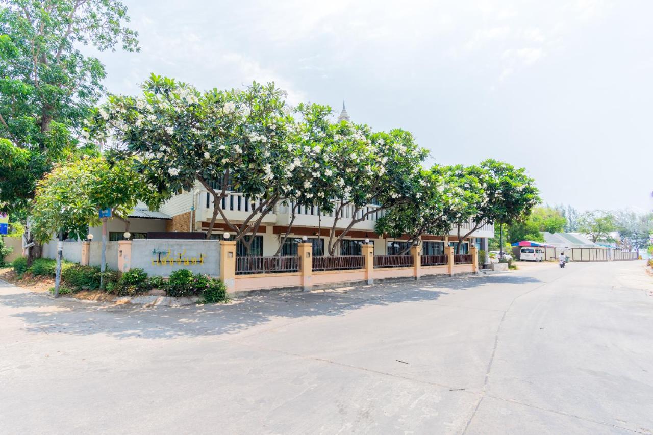 Oyo 884 Baan Sang Chan Cha-Am Hotel Ngoại thất bức ảnh