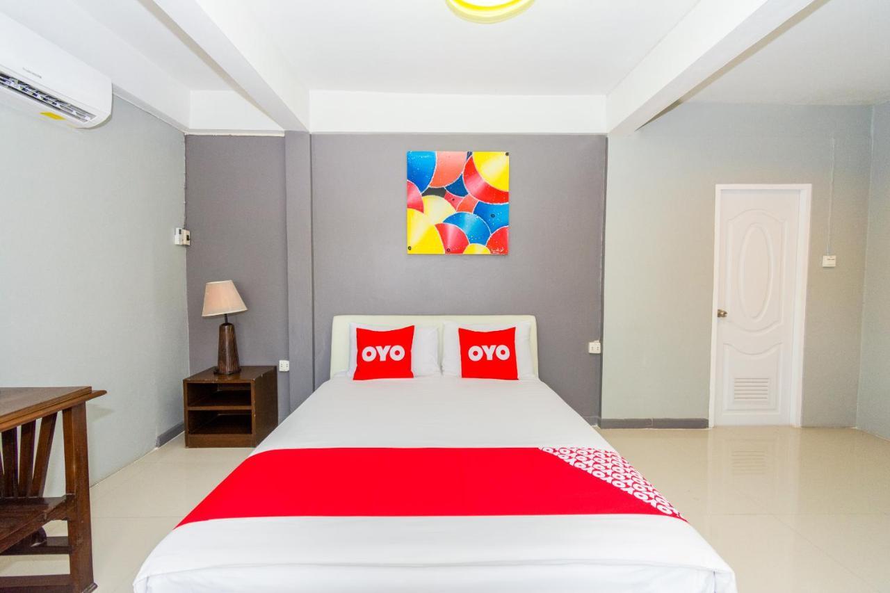 Oyo 884 Baan Sang Chan Cha-Am Hotel Ngoại thất bức ảnh